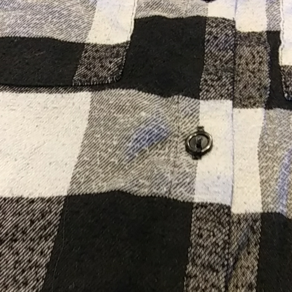 Shirt - Picture 3 of 3
